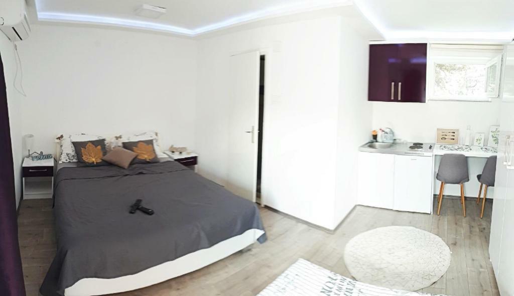 Apartman Ana 2 Требинье Экстерьер фото