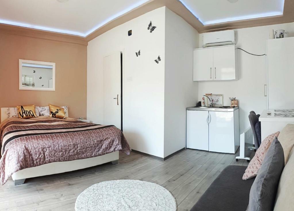 Apartman Ana 2 Требинье Экстерьер фото